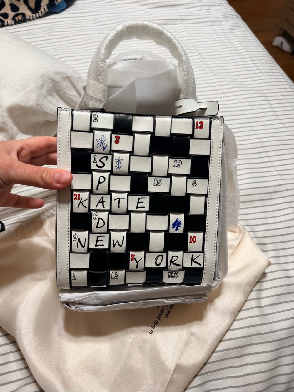 Kate Spade - Wordplay Mini Manhattan Tote - Picture 2 of 5